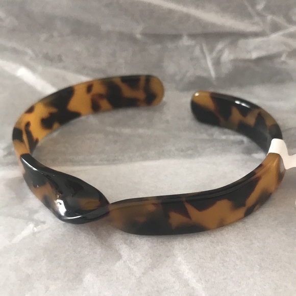 American Eagle animal print bracelet new